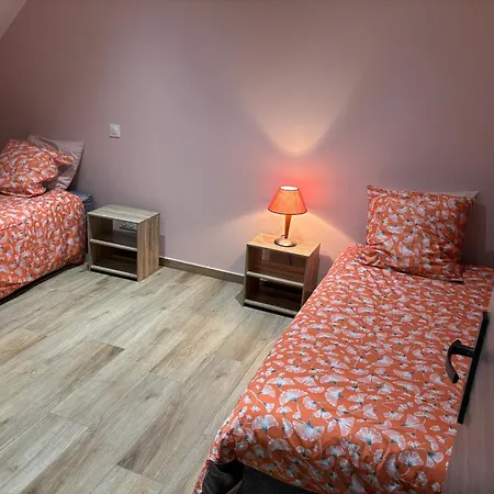 Hébergement de vacances Casa Sylvie *
